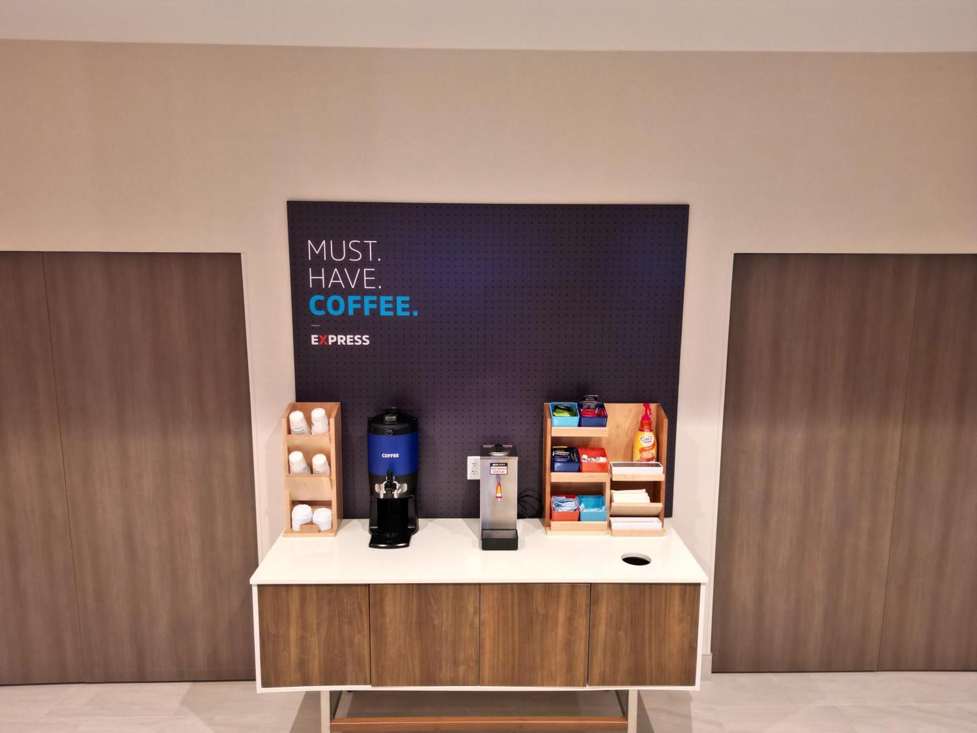 Holiday Inn Express & Suites Chicago Schaumburg By Ihg Εξωτερικό φωτογραφία