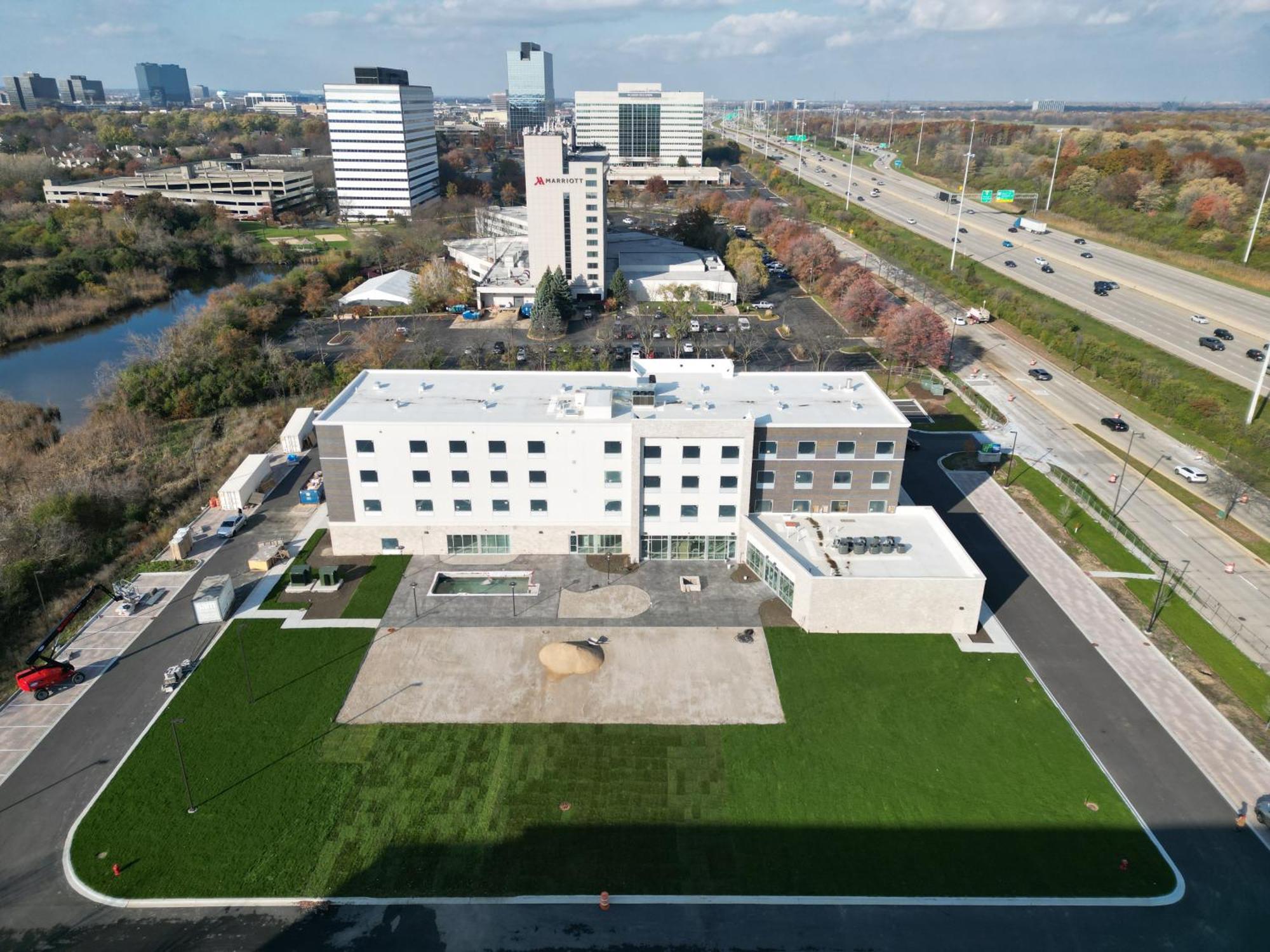 Holiday Inn Express & Suites Chicago Schaumburg By Ihg Εξωτερικό φωτογραφία
