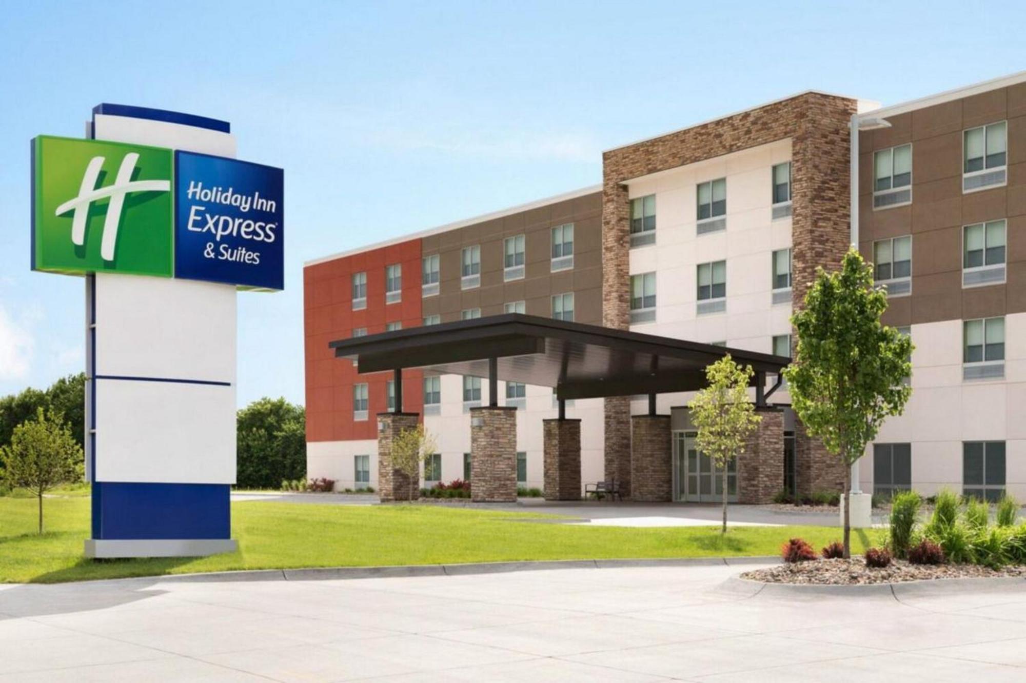 Holiday Inn Express & Suites Chicago Schaumburg By Ihg Εξωτερικό φωτογραφία